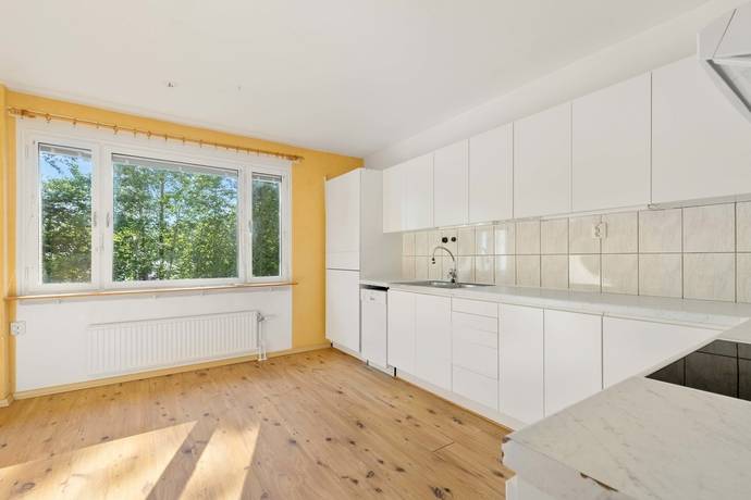3 rum lägenhet på Allévägen 9C Tungelsta, Haninge kommun - bild 3