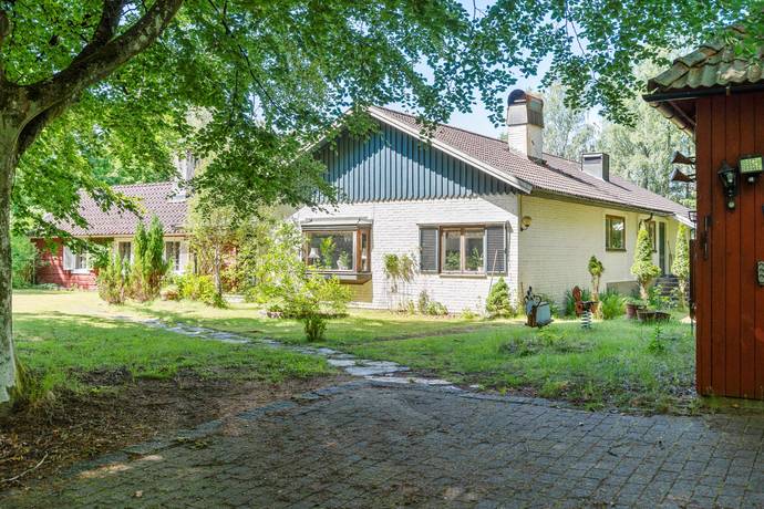 9 rum villa på Nordkroksvägen 446 Nordkroken, Vänersborgs kommun - bild 3