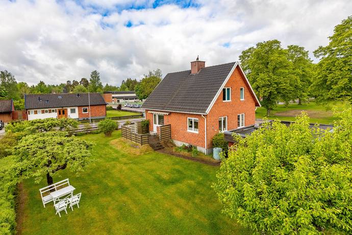 5 rum villa på Fabriksgatan 24 Vislanda, Alvesta kommun - bild 4
