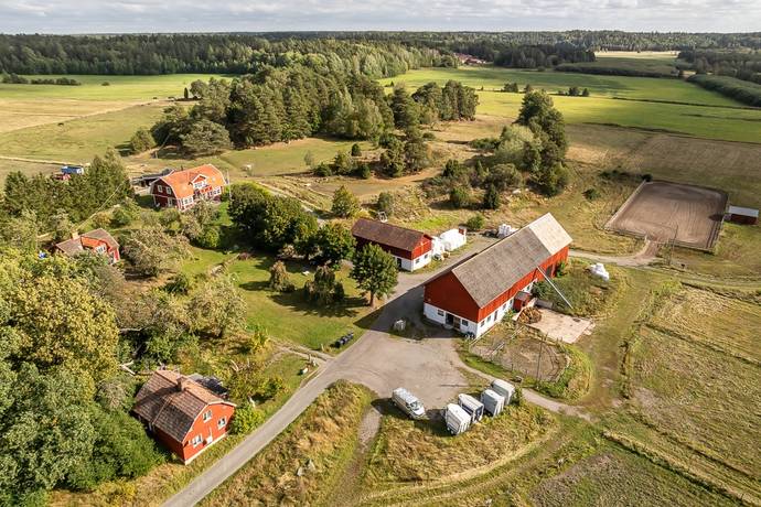 7 rum Gård utan jordbruk på Knivsta Åby 30 Knivsta kommun - bild 9