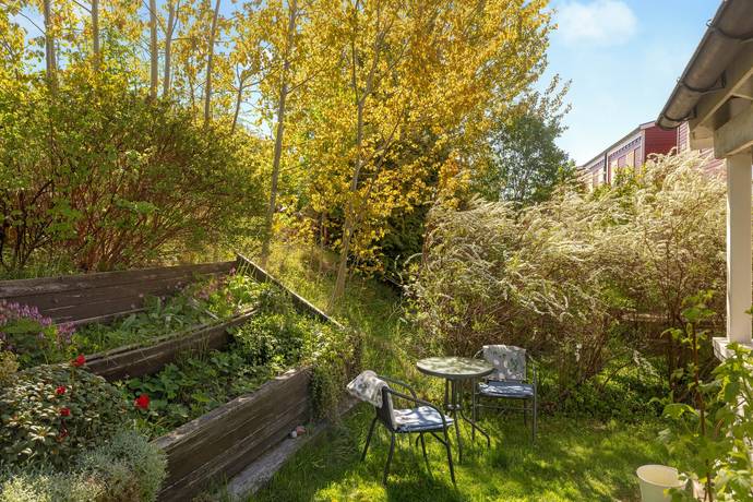 5 rum Par-/kedje-/radhus på Disavägen 7 Ormsta Vallentuna kommun - bild 26