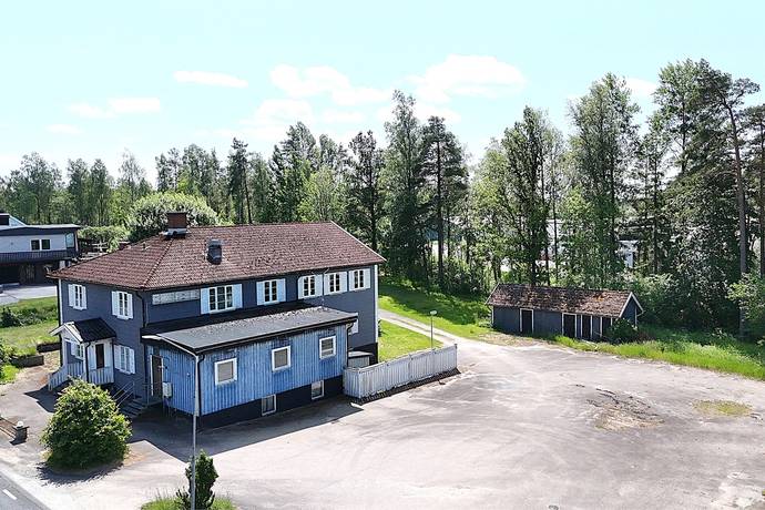 10 rum Villa på Ulricehamnsvägen 44 Dalstorp Tranemo kommun - bild 1