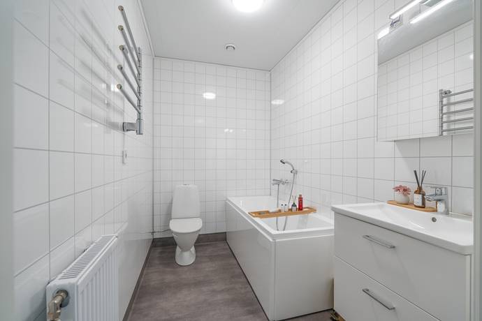 6 rum Par-/kedje-/radhus på Oxelstamsvägen 6B Skölsta Uppsala kommun - bild 16