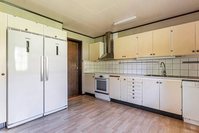 7 rum villa på Isakslundsvägen 7 Inskogen, Oxelösunds kommun - bild 5