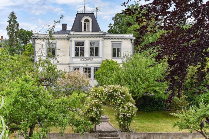 7 rum villa på Nedre brunnsvägen 32 Ronneby, Ronneby kommun - bild 1