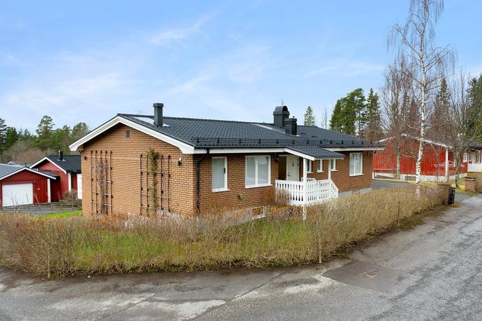 8 rum Villa på Ugglevägen 10 Odensala Östersunds kommun - bild 2