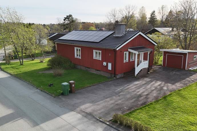 3 rum villa på Evavägen 5 Bråten, Karlskoga kommun - bild 1