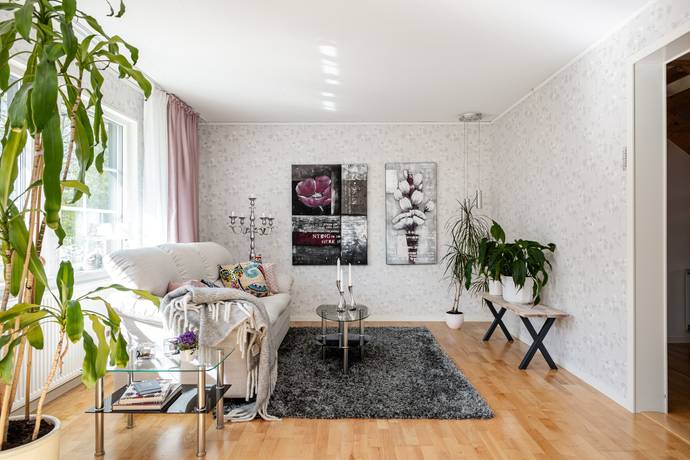 6 rum Villa på Diabasvägen 2 Bålsta Skörby Håbo kommun - bild 25