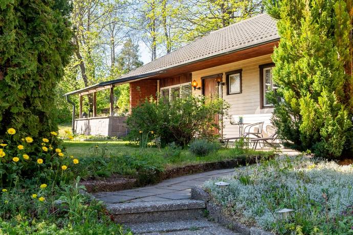 4 rum villa på Sverkersvägen 4 Glömsta, Huddinge kommun - bild 2