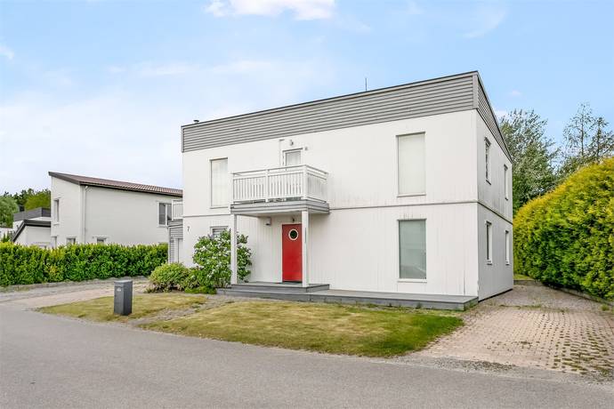 6 rum villa på Beckasinvägen 7 Bro, Upplands-Bro kommun - bild 1