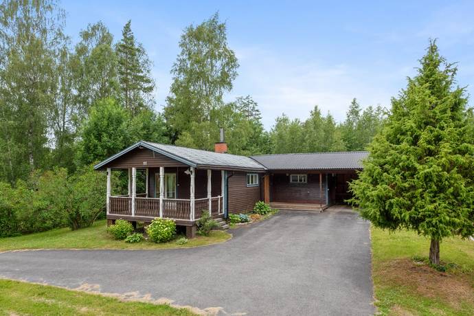3 rum vinterbonat fritidshus på Poppes väg 11 Ränka, Norrtälje kommun - bild 1