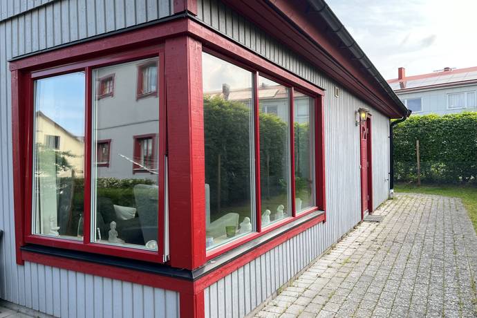 7 rum villa på Råbygatan 32-36 Hörby, Hörby kommun - bild 5