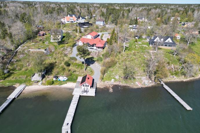 13 rum villa på Munkvretsvägen 2 Nysättra, Norrtälje kommun - bild 3