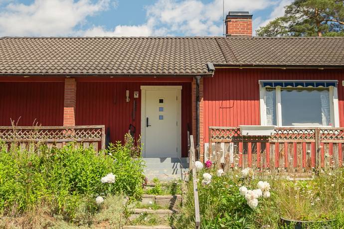 4 rum villa på Tallstigen 2 Valla, Katrineholms kommun - bild 2