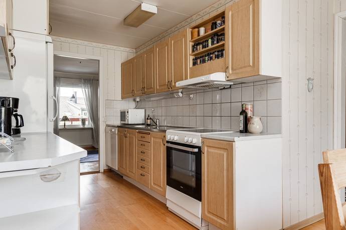 6 rum radhus på Älgstigen 18 Norrtorn, Oskarshamns kommun - bild 2