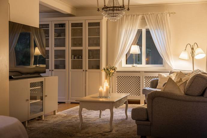 7 rum Villa på Kvinnerstatorp 316 Örebro kommun - bild 23