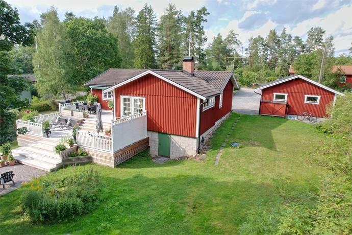 6 rum villa på Bäverstigen 10 Gröndal, Vallentuna kommun - bild 2