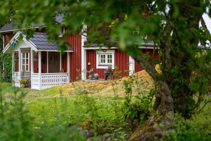 gård med jordbruk på Skyttorpet Hällestad, Finspångs kommun - bild 3