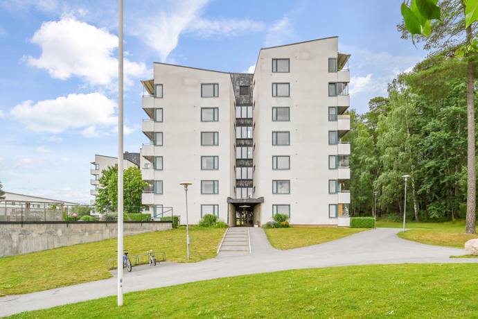 Holmvägen 17, Apoteksskogen, Upplands Väsby kommun