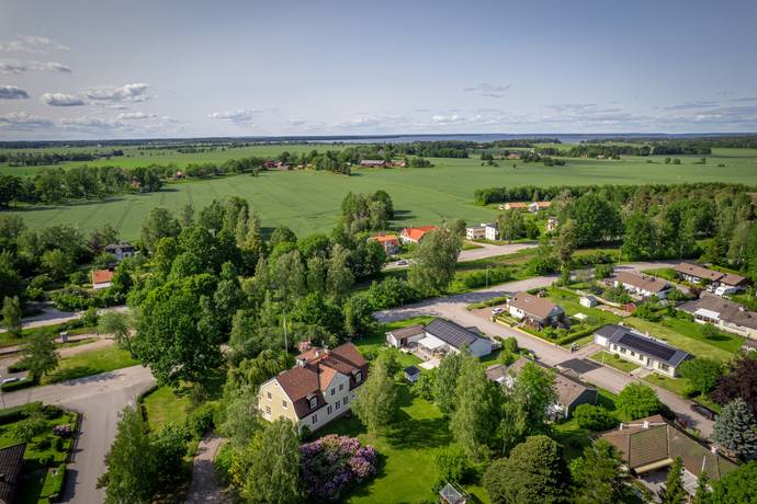 8 rum villa på Nygrensvägen 1 Mariestad, Mariestads kommun - bild 5