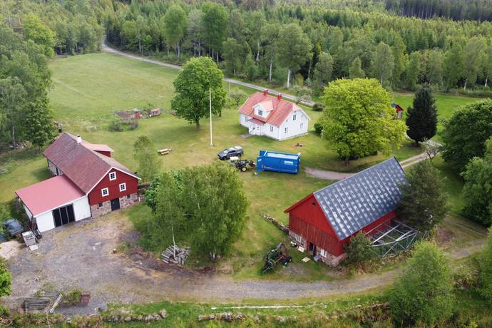 7 rum Gård/skog på Odensjö-Hyltan 1 Småland Ljungby kommun - bild 31