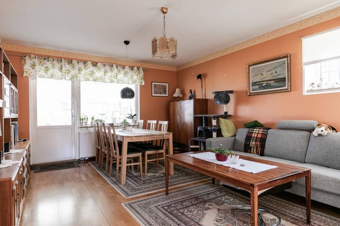4 rum Lägenhet på Ledgränd 60 Solhaga Örebro kommun - bild 8