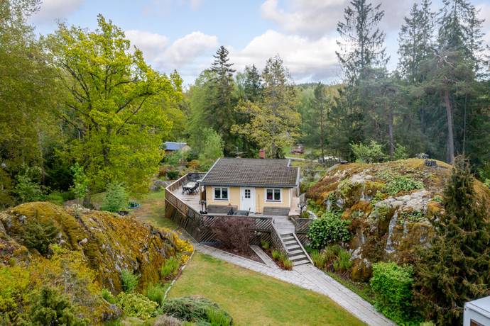 villa på Hammardalsslingan 47 Huddinge, Huddinge kommun - bild 1