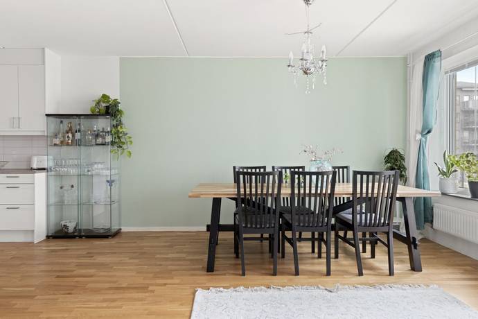 5 rum lägenhet på Fridensborgsvägen 161 Järvastaden, Solna kommun - bild 2