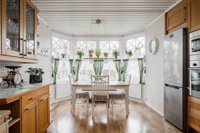 8 rum Villa på Mellangatan 39 Centrum Karlsborgs kommun - bild 7