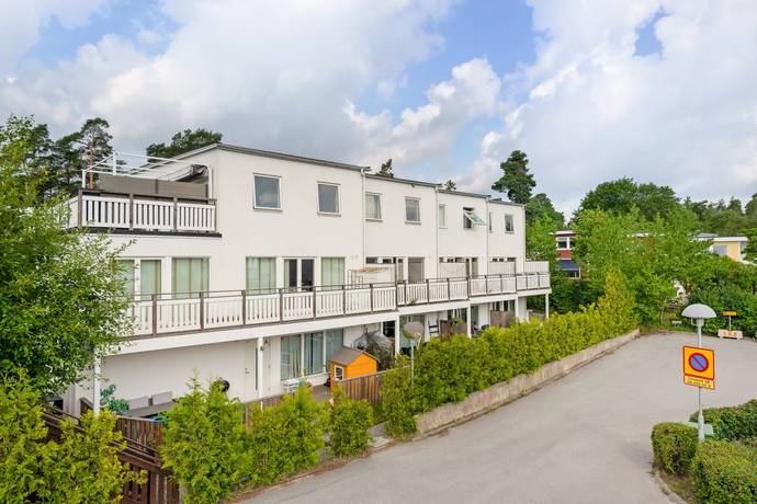 Vällingby - Kälvesta, Stockholms kommun