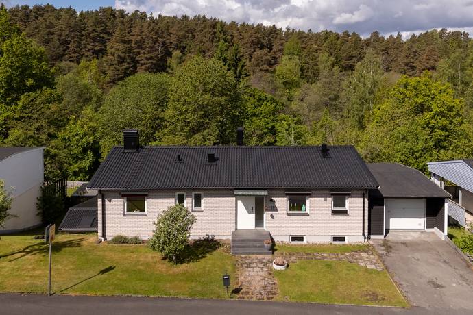 7 rum villa på Grågåsgatan 10 Gamla Råslätt, Jönköpings kommun - bild 2