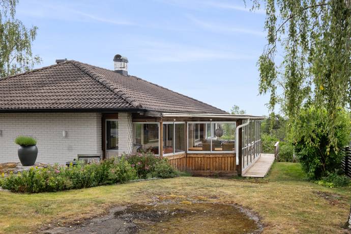 7 rum villa på Flåhackebacken 70 Tyresö, Tyresö kommun - bild 2