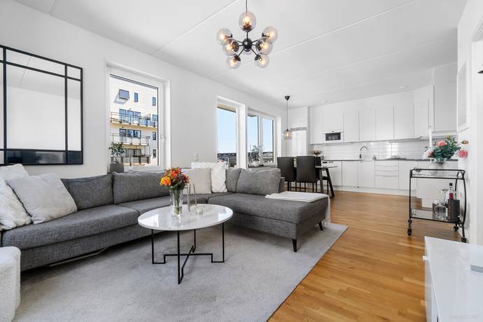 2 rum lägenhet på Sandstuguvägen 55 Uttran, Botkyrka kommun - bild 3