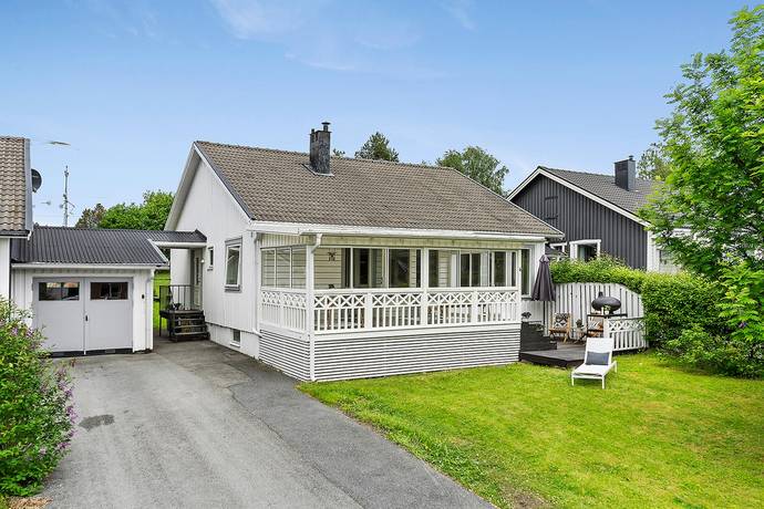 6 rum villa på Åkervägen 42 Lugnvik, Östersunds kommun - bild 1