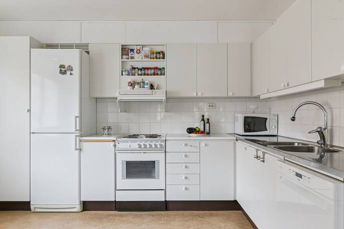 2 rum lägenhet på Farstavägen 181 Farsta - Centrum, Stockholms kommun - bild 2