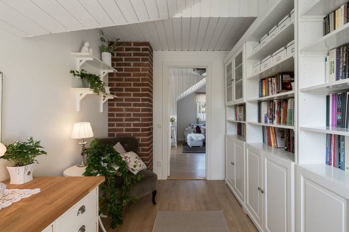 10 rum Villa på Rödklintsgatan 11 Nya Hjärsta Örebro kommun - bild 37