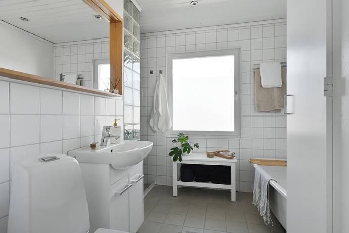 5 rum Villa på Stortorpsvägen 30A Stortorp/Trångsund Huddinge kommun - bild 24