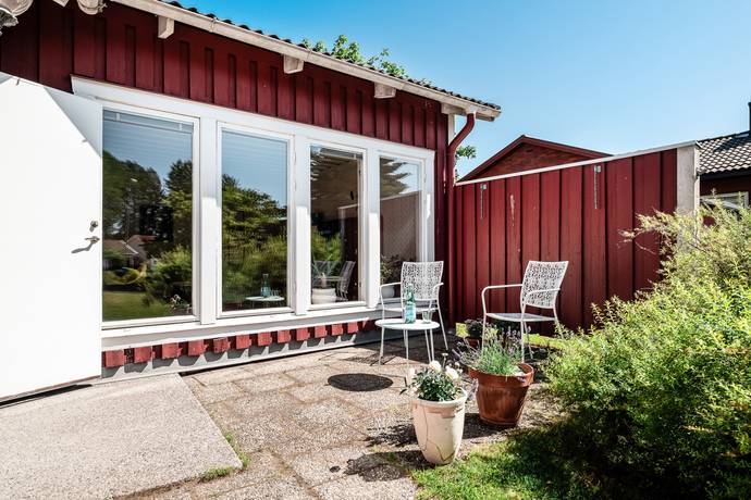 4 rum villa på Ringvägen 74 Söderslätt, Umeå kommun - bild 1