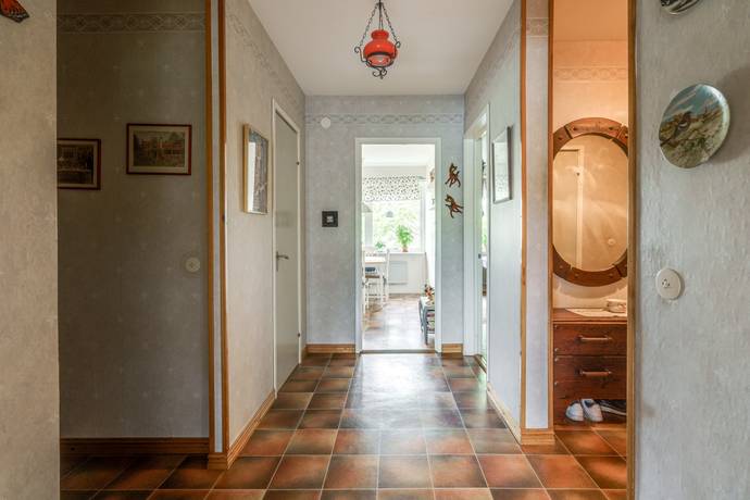4 rum lägenhet på Irisgatan 48 Mellringe, Örebro kommun - bild 3