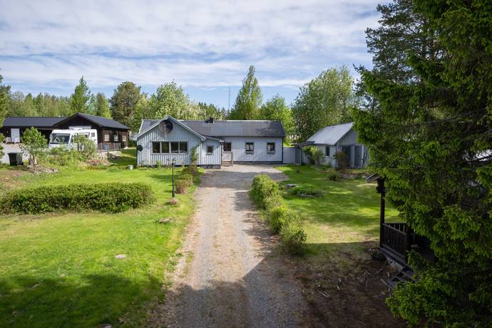4 rum villa på Furunäsgatan 15 Ursviken, Skellefteå kommun - bild 2