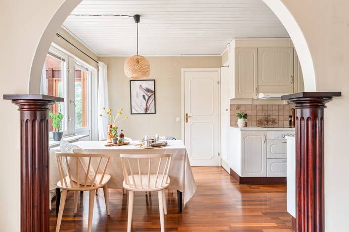 6 rum Villa på Kanalgatan 8 Torshälla Eskilstuna kommun - bild 7