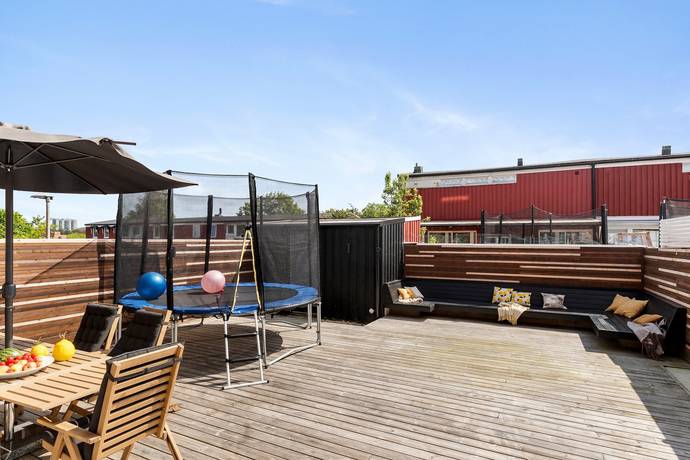 5 rum radhus på Tanneskärsgatan 55 Västra Frölunda, Göteborgs kommun - bild 2