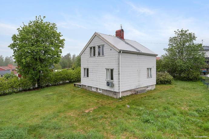 4 rum villa på Backvägen 4 Fredriksberg, Ludvika kommun - bild 1