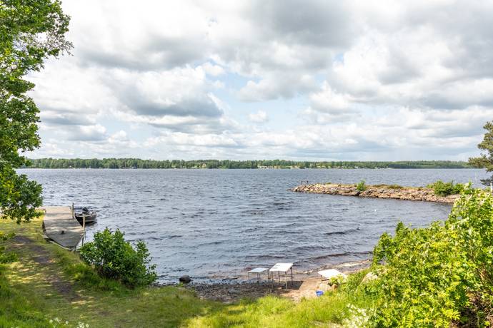 tomt på Unik Tomt vid Sjön Bolmen – Bygg din Dröm och Skapa Möjligheter Bolmsö, Ljungby kommun - bild 2