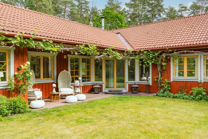 7 rum villa på Mosstugan Skogstunet 1 Björnlunda, Gnesta kommun - bild 4