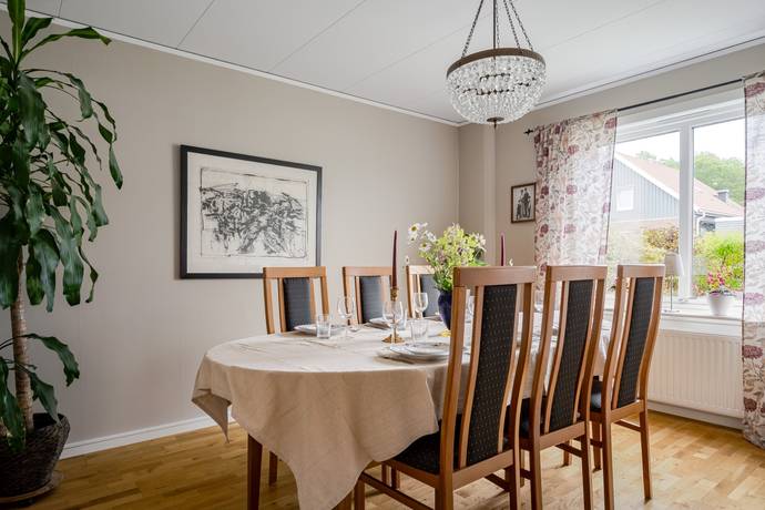 6 rum Kedjehus på Ekhovsvägen 23 Mariefred Strängnäs kommun - bild 11