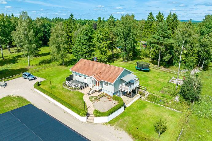 6 rum gård utan jordbruk på Tegnaby Lundanäs 2 Ingelstad, Växjö kommun - bild 3