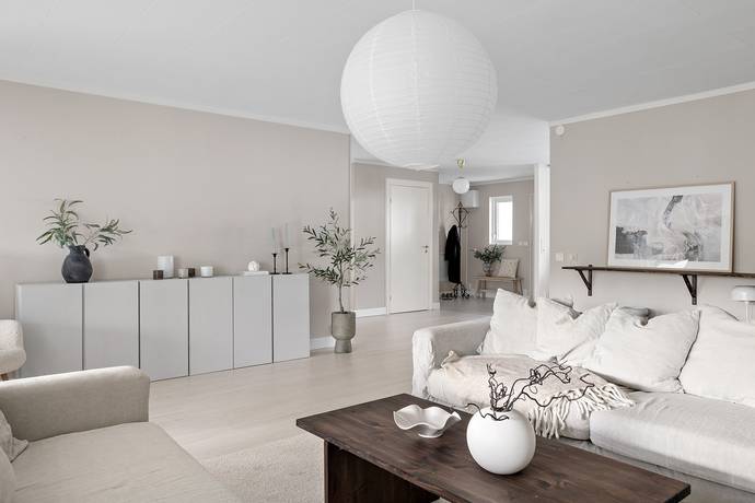 5 rum villa på Stenkolsvägen 14 Stenåsen, Kils kommun - bild 2