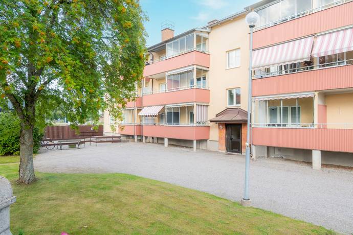 2 rum lägenhet på Mejerigatan 1C Nävertorp, Katrineholms kommun - bild 1