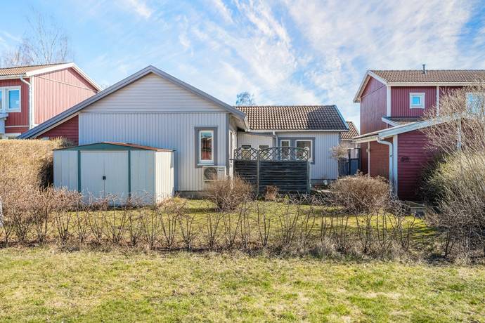 Körsbärsstigen 9, Bålsta - Dalängen, Håbo kommun